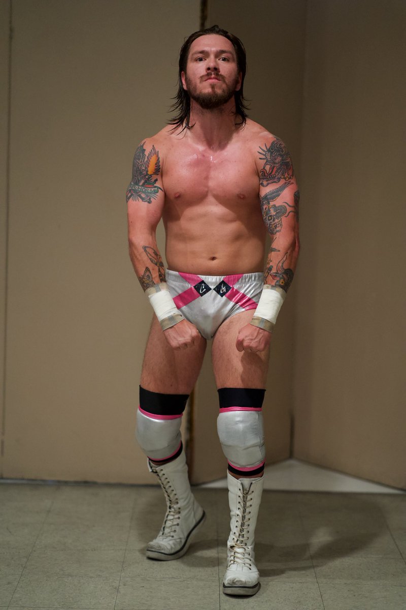 Iamcamerongates's tweet photo. I want to do more. I want to be more than I am right now. 

So I will do and give more of myself until I am. 

No hand outs. 

📸: Robert Colin 
@SantinoBros 

#HighlyRecommended #AintNice https://t.co/LzcTZkvGX1