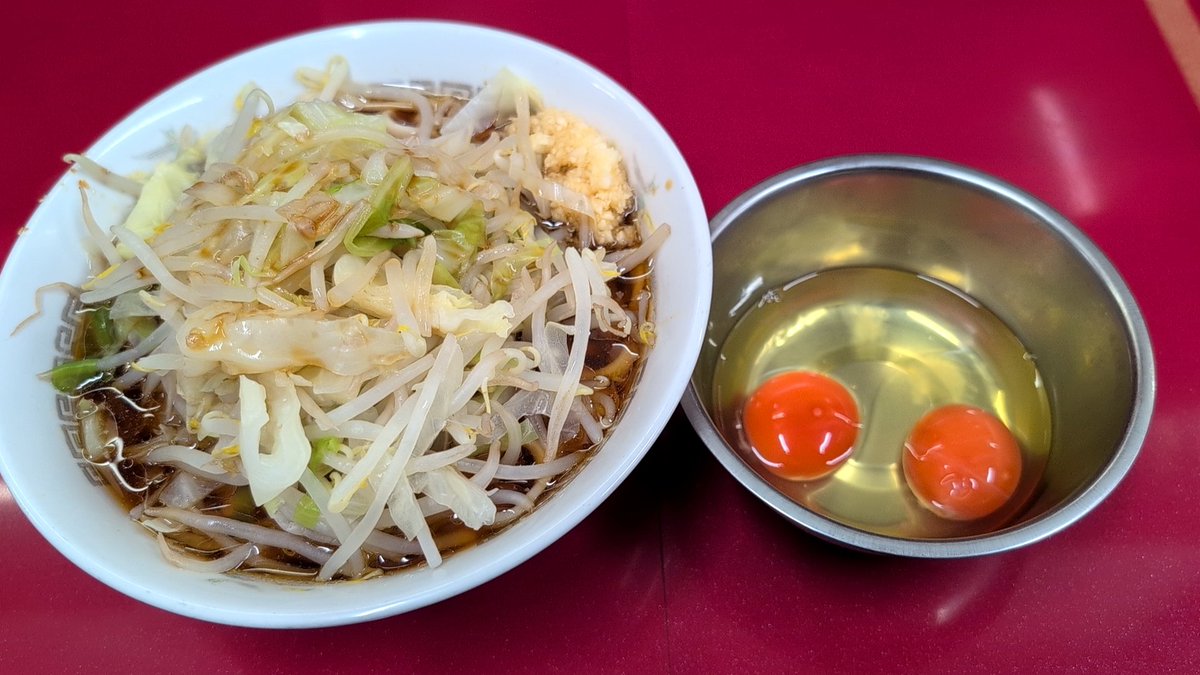 おはようございます！ ラーメン二郎越谷店です！ 11月17日(月) 昼11:00