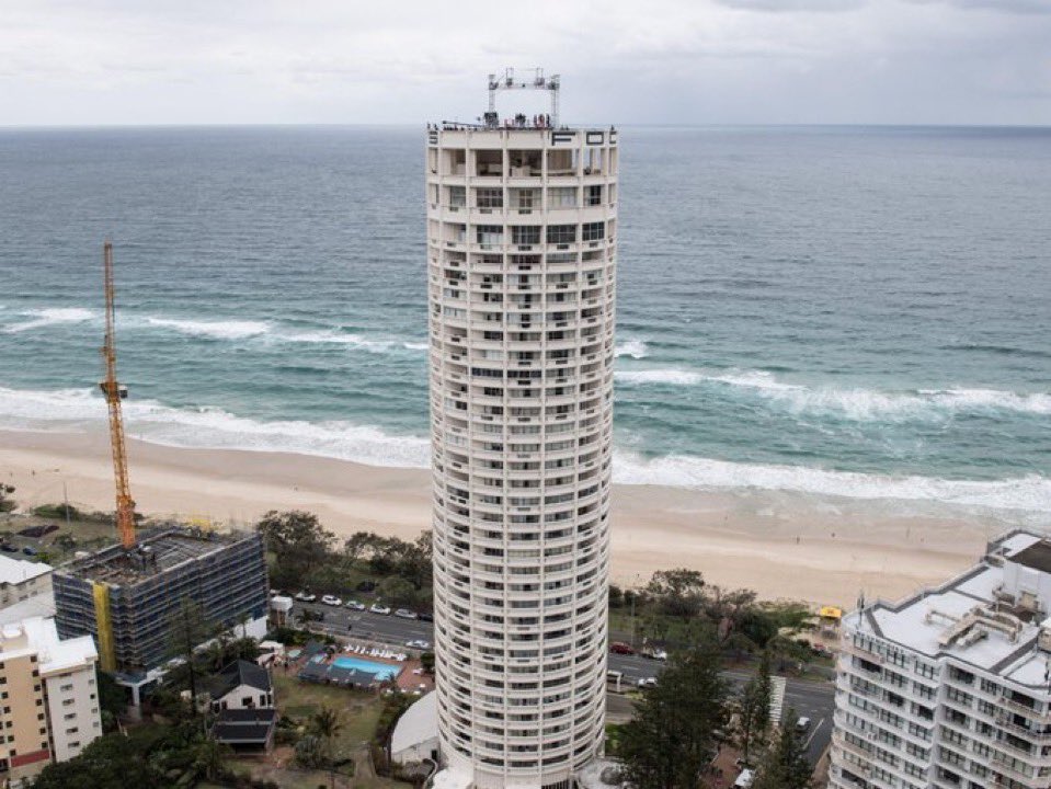 Jasonbeany's tweet image. Thank god they got rid of this stupidest start ever so boring YUP  #imaceleb