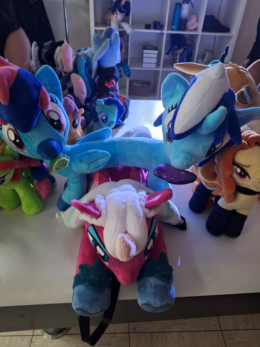 LaserShine tweet media