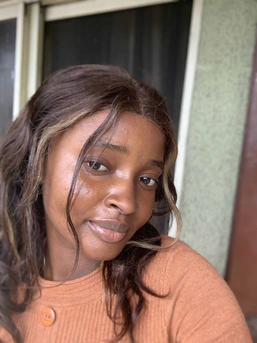 DNmesomachi's tweet image. Aham bu Nwada Nmesomachi , onye Ozuitem nke di n’abia steeti. 

I’m a VA with strong experience supporting businesses, teams and entrepreneurs across administration, customer support, and operations. I also specialize in creating structures and improving workflows and efficiency.