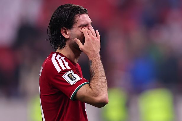 FlorianFlicks tweet media