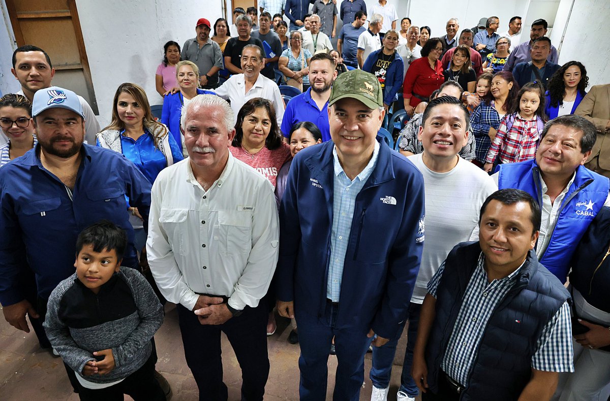 ManuelArchilaGT's tweet photo. Este fin de semana con el coordinador municipal Salvador Gándara realizamos capacitaciones en Villanueva consolidando más liderazgo en dicho municipio.
 
Líderes y representantes del Municipio de Villanueva participaron en una capacitación en la cual se dieron a conocer los principales principios de la agrupación política CABAL, basándose en el artículo 20 inciso h) de la Ley Electoral y de Partidos Políticos, la cual nos faculta para realizar dichas actividades.

#Capacitación #VillaNueva
#Cabal #Política