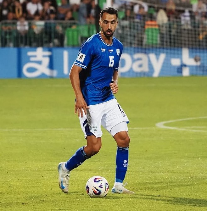 אליאל פרץ ב-1-4 על מולדובה:

שער
סחיטת פנדל
מוביל במשחק במאבקים מוצלחים על הכדור (10/12), כולל 5/5 תיקולים מוצלחים ו-4/4 דריבלים מוצלחים
מוביל במשחק בנגיעות בכדור (113)
מוביל במשחק באיומים (5)
82/91 מסירות מדויקות, כולל 17 לשליש האחרון
2 מסירות מפתח
8 חילוצי כדור

הטוב ביותר