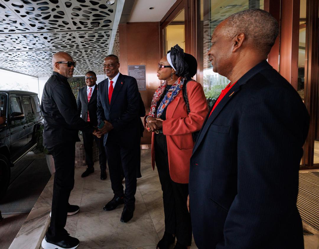 PoojaMedia's tweet image. Everywhere UBA goes, @TonyOElumelu's impact is clear. 

He isn’t just visiting countries; he’s strengthening the foundations of African growth and connecting markets that will shape our future.

His visits to DR Congo says it all. 

#UBAToursAfrica
