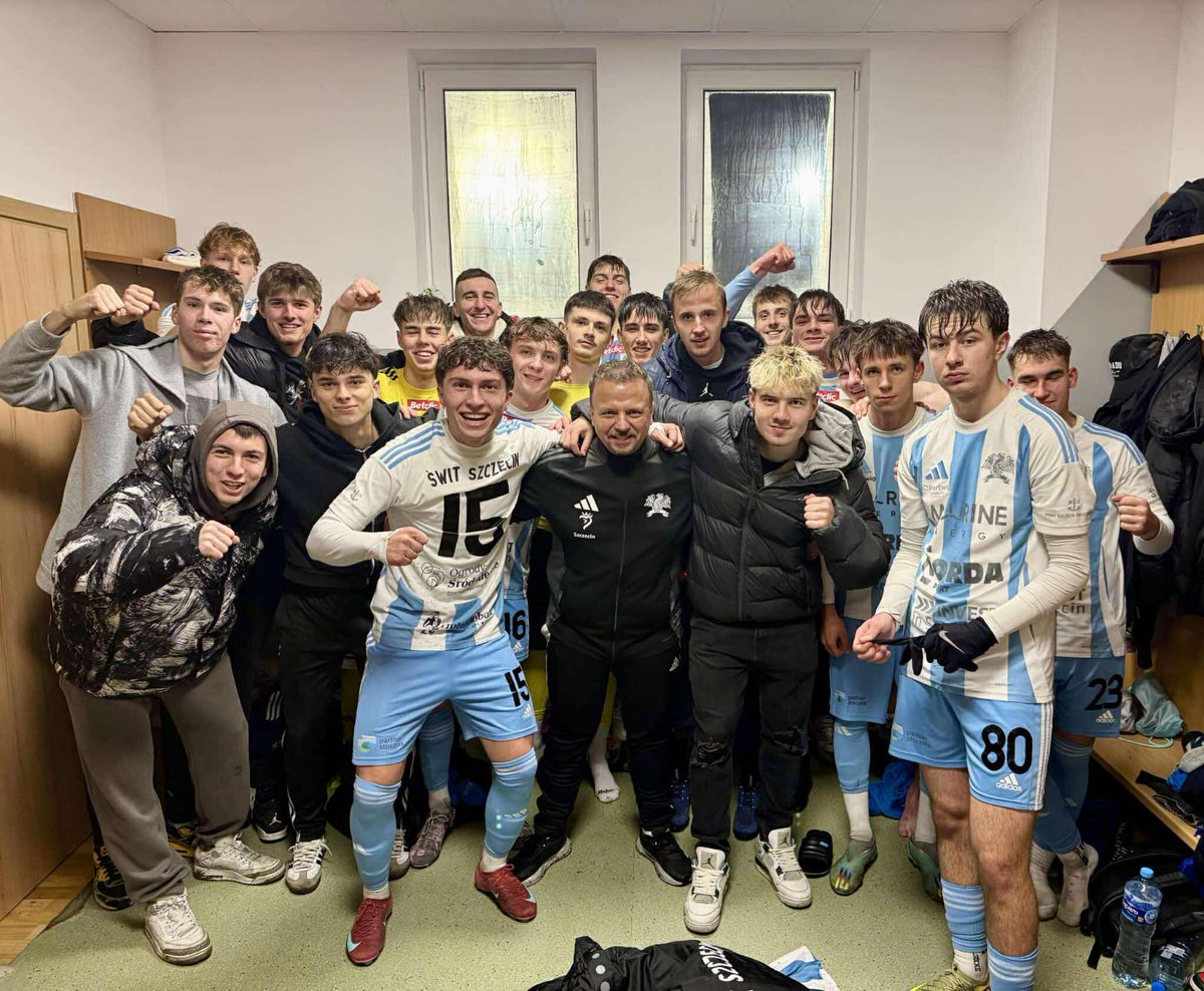 4.Liga: Rezerwy Świtu pewnie ogrywają Inę Goleniów 👏⚽️👍

Nasze rezerwy zdecydowanie wygrywają dzis z Iną aż 6:0 (3:0). Tym samym podopieczni trenera Tomasza Brzozowskiego awansowali na 5 lokatę w rozgrywkach 4.Ligi <a href="/ZZPNpl/">Zachodniopomorski Związek Piłki Nożnej</a>.

Świt II - Ina Goleniów 6:0 (3:0)
1:0 16' Gołębiewski