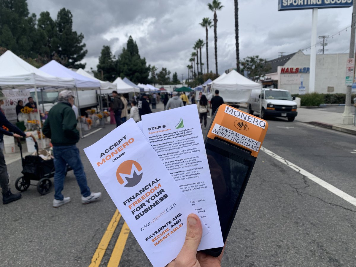 SirJaɱzAlot tweet media