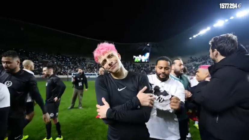 y0waiim0's tweet image. Anyme Palmer 🥶
#StreamForHumanity