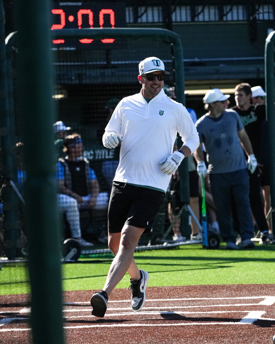 GreenWaveBSB's tweet photo. lots of familiar faces at GFATS today https://t.co/xyWjB6bS8P