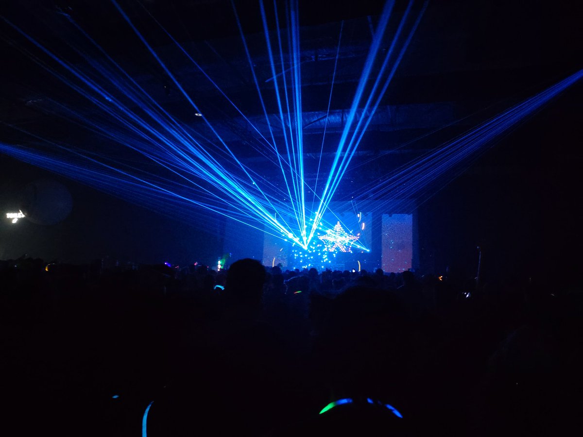 Max Cooper at BangFace.
Just the opening stages is gorgeous.