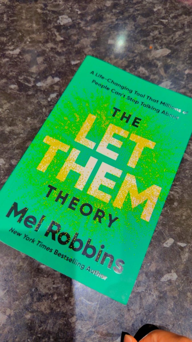 Jay_with_An_E's tweet image. 