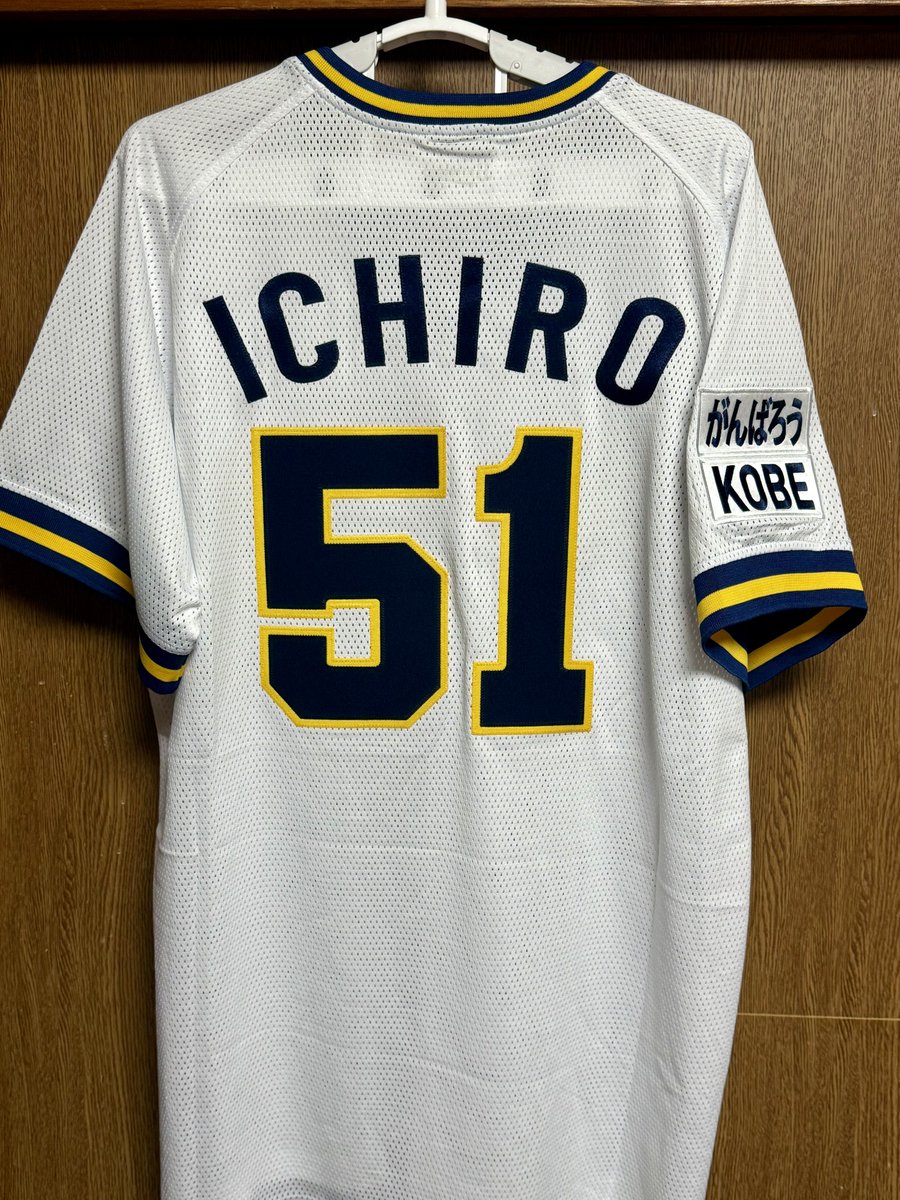 今シーズン復刻したオリックスの 『ブルーウェーブ』の復刻ユニを