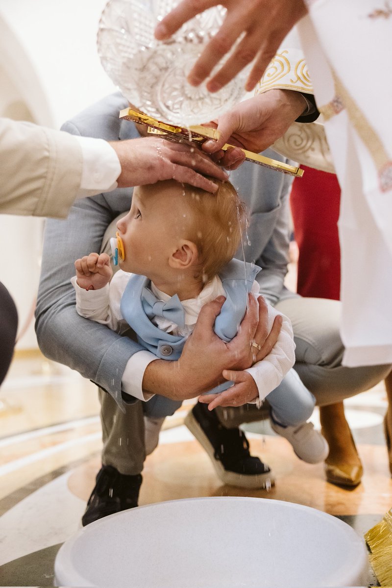 peracrvena's tweet photo. Krstio se Nikolaj sin tatin♥️♥️♥️ https://t.co/FHUUZZLNH6