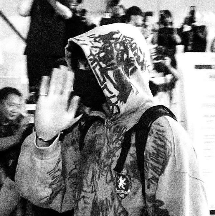 ★kirα.мρ3⋆ ⁷ ARIRANG ꩜ .ᐟ tweet media