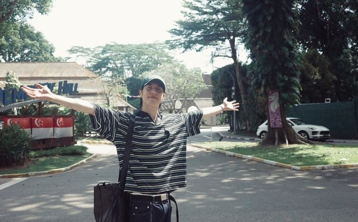 Happy Birthday to our Yugyeom 🍒
Even during enlistment, you’ve kept us close with your small updates and We're so grateful for that. I hope the kindness you give comes back to you today. Please stay safe and healthy. ❤️

#YUGYEOM #유겸
#28thDanceWithYUGYEOM
<a href="/yugyeom/">김유겸</a>