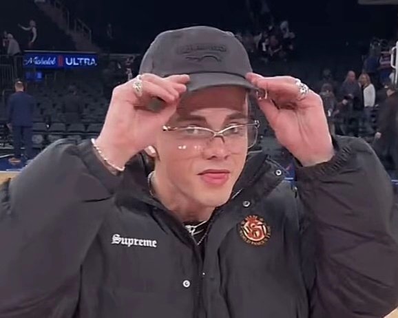 bessonhq's tweet image. I'm naming him orbin