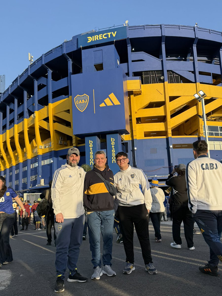 #tufotobetsson