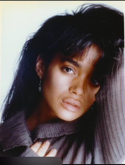 AbsentNotGone's tweet image. Today in history, Nov. 16, 1967: Lisa Bonet was born. The effortlessly cool icon of The Cosby Show and A Different World. Her vibe shaped a whole generation’s idea of style. What’s the first Lisa Bonet role that made you a fan? #LisaBonet #OnThisDay #TVIcons #PopCulture