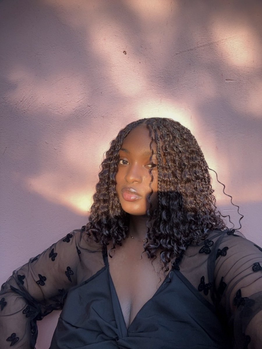 Just an excuse to show y’all my braids🌝