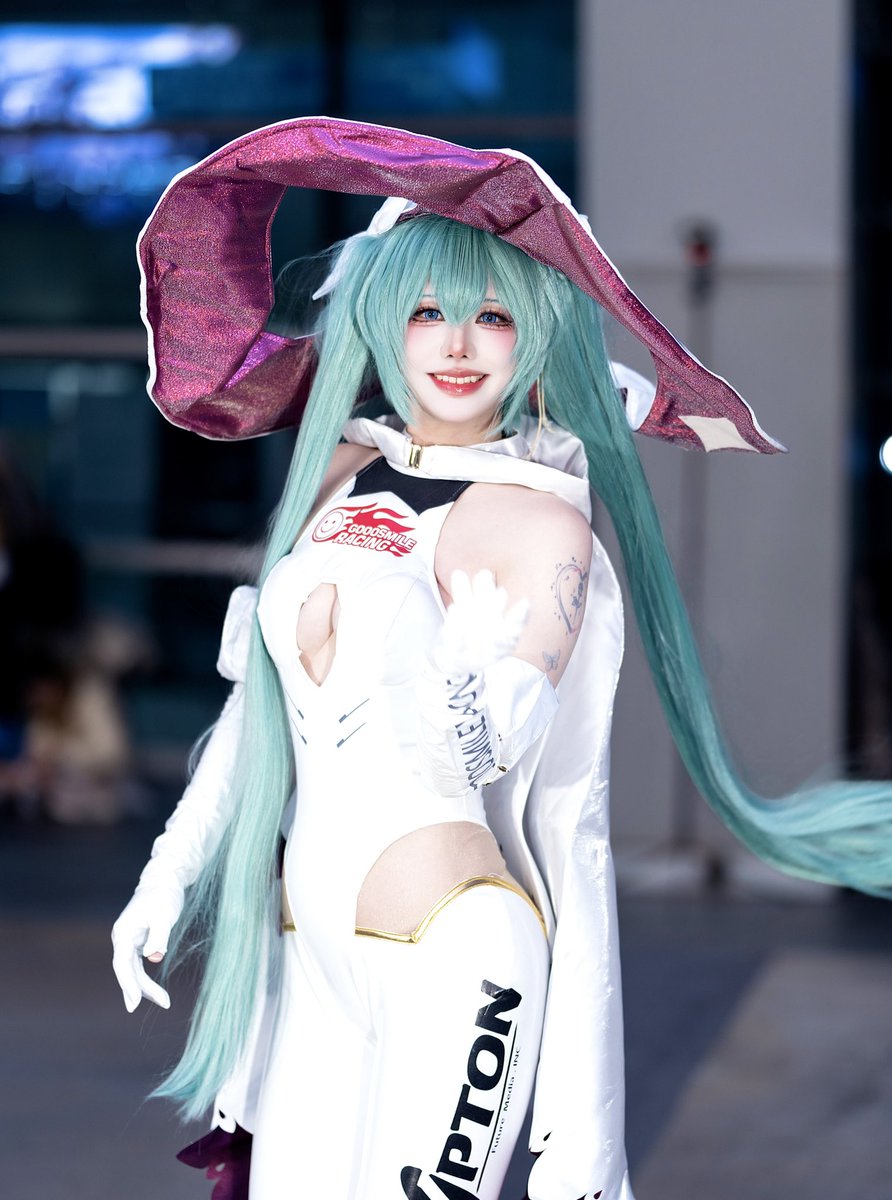 Ranpy0's tweet image. 25.11.16 G-STAR
레이싱미쿠 (2024 Ver.)
@riri_thisway 
🔮🏁
🥰🥰🥰

#Cosplayer #初音ミク