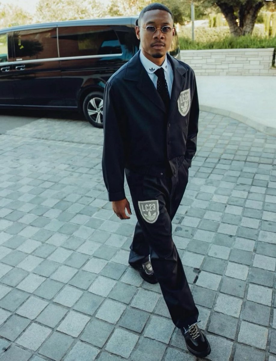 Yashar Azad tweet media