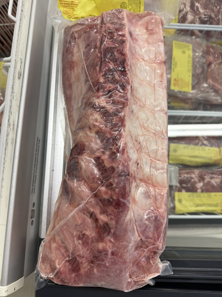 Yes that’s a whole loin with the ribs on it… 😏😏❤️❤️