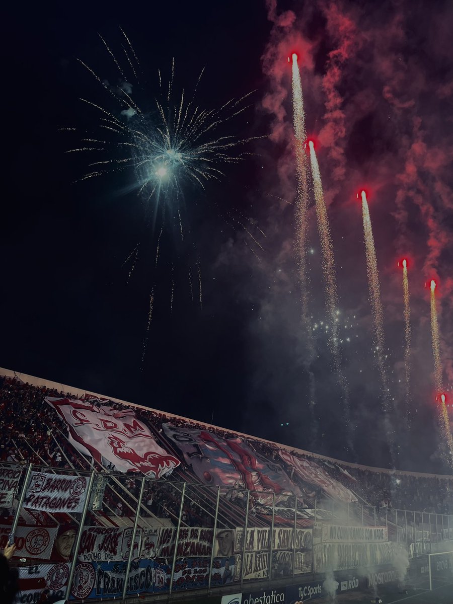 - patada a kubi ERA ROJA
- PATADA A SANGUINETTI ERS ROJA
- EL TIRO LIBRE DEL GOL.. NO EXISTE FALTA 
-VAZQUEZ LE ROMPE EL MICROFONO: PERFECTO... PORQUE ESTOS HDP NOS QUIEREN CONDENAR Y DESPUES TACHARNOS POR LAS COSAS QUE DECIMOS ... 

AGUANTE MORON SIEMPRE 🤍❤️🐓
