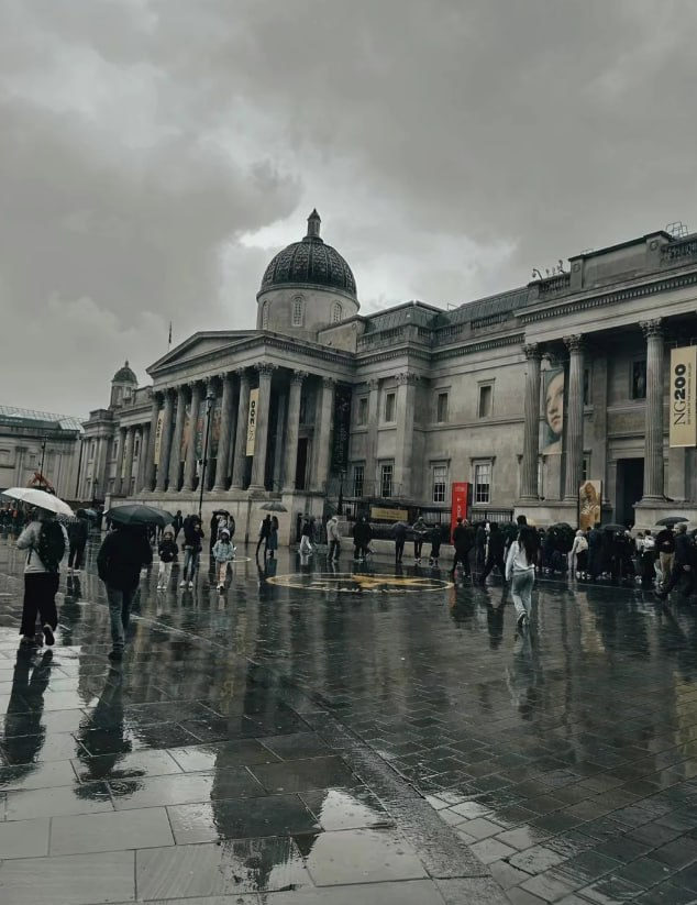 ava7864512's tweet photo. Cloudy mornings in London: where every corner feels like the start of something magical ☁️💫 https://t.co/a0Uy0hN6Ok