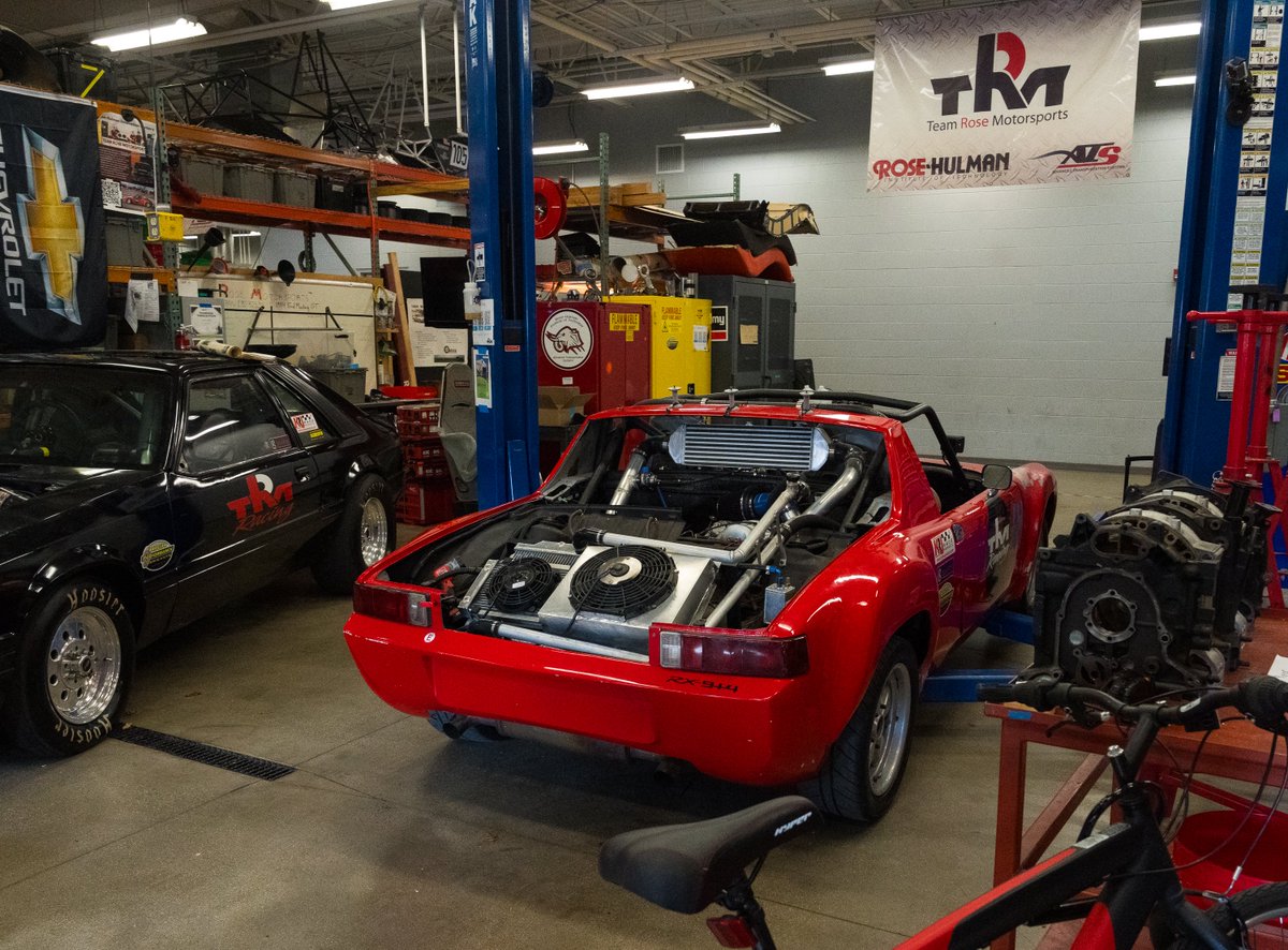 MannyScott80's tweet photo. Had a great visit to Rose-Hulman yesterday — the #1 undergraduate engineering school in the country.

Loved meeting the coaches and players, touring the beautiful campus, and seeing the engineering labs where students build cars, planes, and engines. Small classes and world-class professors — it truly felt different.

I also saw real opportunities to make an impact on offense and defense. Grateful for the experience and excited about what the Fightin’ Engineers are building. 🙌🏽🏈

@CoachSokolRHIT @Coach_Stanton1 @CoachSkibba @CoachZachMetz @Bronco_Recruits @RecruitGeorgia @RecruitNE_GA