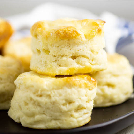 Yokai_20's tweet image. No stream tonight maybe tomorrow im feeling sick here&apos;s some biscuits for yall #VtuberEN