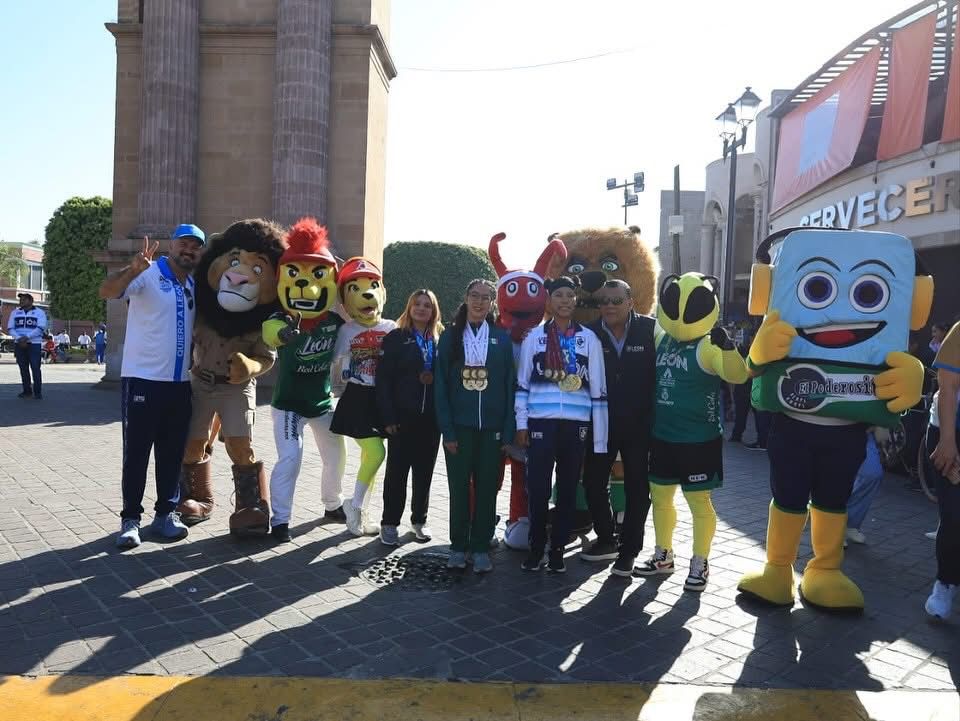 Zooleon tweet media