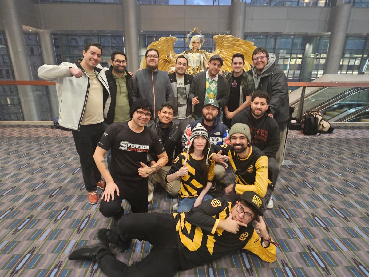 Una postal desde Philadelphia 
TEAM MÉXICO 🇲🇽
#fabtcg <a href="/fabtcg/">Flesh and Blood</a> #fleshandbloodMexico