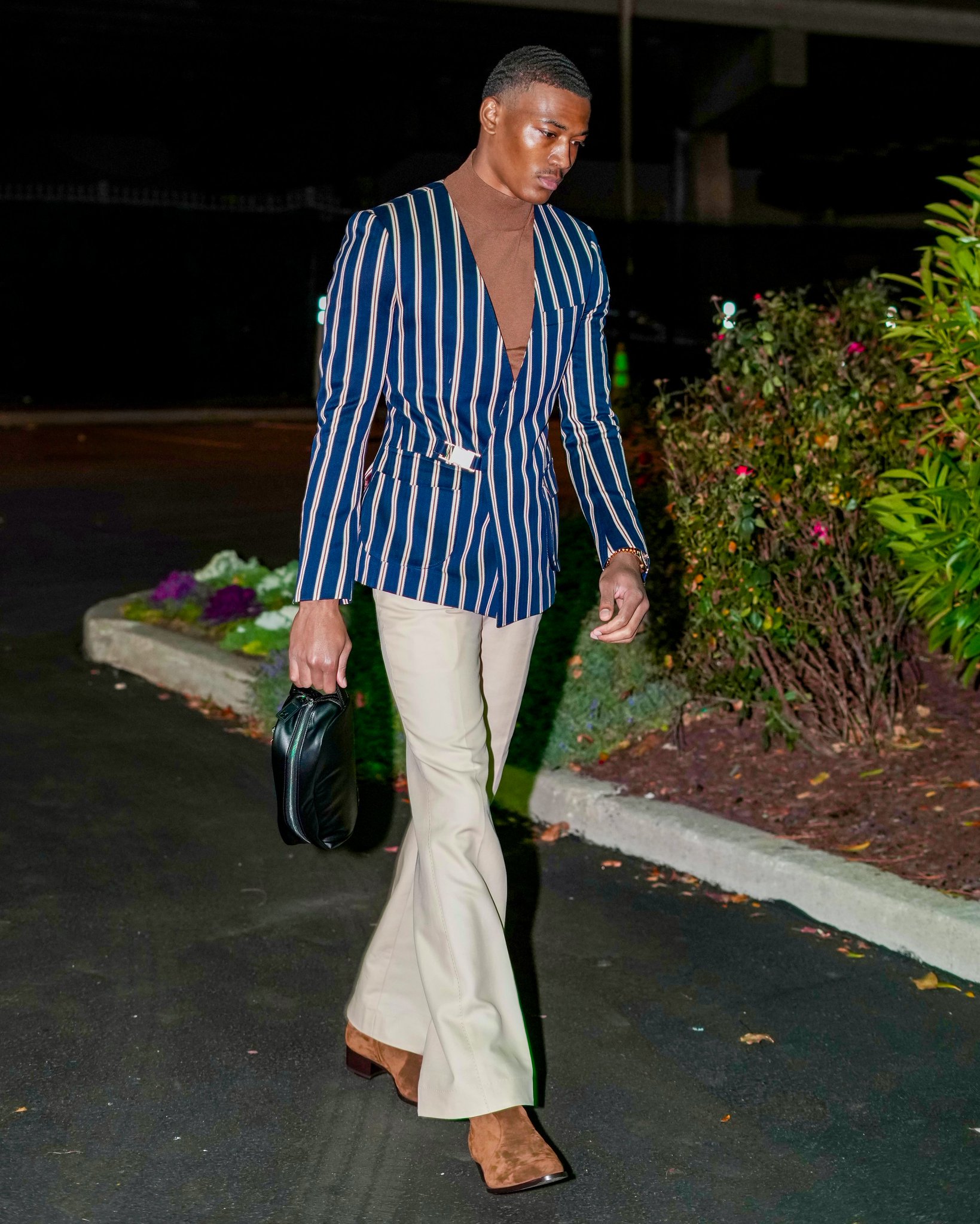 G56TmluXMAE_frI?format=jpg&name=large