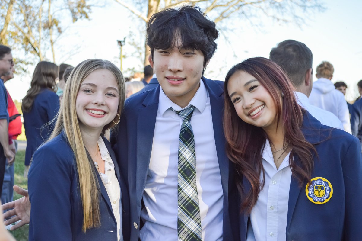 thewebbschool's tweet image. Last week’s #SeniorBlazerCeremony offered #TheWebbSchoolClassOf2026 a meaningful moment to reflect upon their journey, their accomplishments &amp;amp; the responsibilities they carry as leaders of the student body.🤵🏼 #CountdownToCommencement #SeniorBlazerDay
📰 thewebbschool.com/about/school-n…