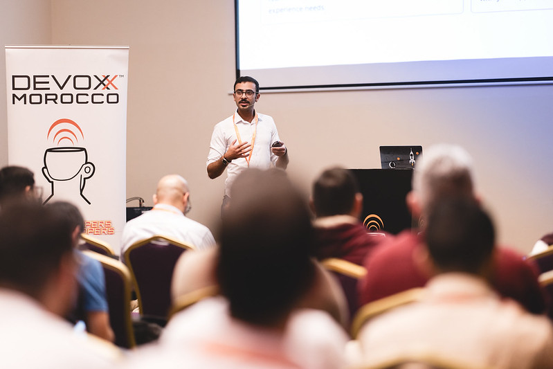 el__mehdi__'s tweet image. So glad that my voice joined the voice of such incredible speakers to impact and share true value with the community !
Thanks @Devoxx and everyone 🙏!
Thanks @vilojona for the boost and giving me the tip to put the laptop holder in the center !
#PublicSpeaking #TechFamily