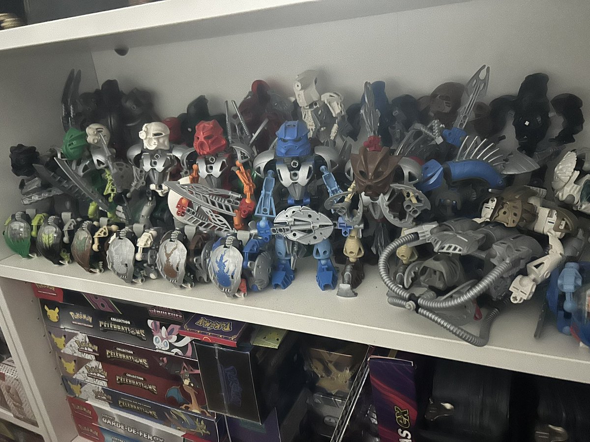 Doc_baste's tweet image. On remercie jamais assez Bionicle 🙏