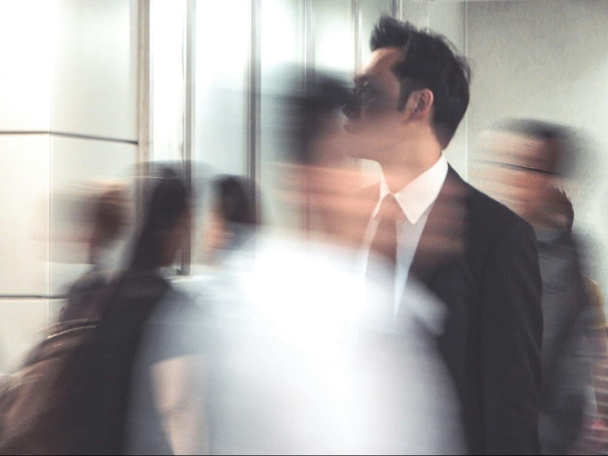 What’s the Trump administration doing to the U.S. federal bureaucracy? Francis Fukuyama on the real drivers of waste in the American civil service and the democratic peril in attacking it politically. Read on. Link in comments. thesgnl.com/2025/02/trump-…