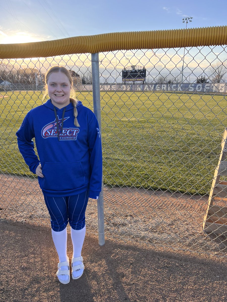 AllieHarrigan's tweet image. Thank you @MinnStSoftball for hosting such an  amazing camp today! I really enjoyed the pitching and hitting drills, campus tour, and scrimmage! Thank you Coach @KristleWolcott, @coleymarieries, and @SullivanKylie15.   Go Mavericks!💜💛🥎

 @sami_miller34