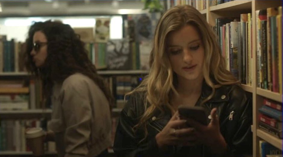 tonishalifo3's tweet image. i’m so excited for this it’s not even funny 🧠🩸🏳️‍🌈 #twisted