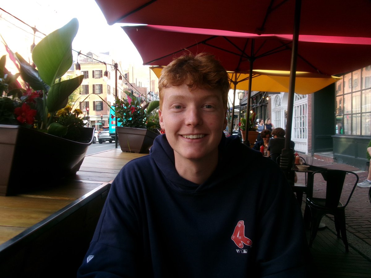 charliedraper_'s tweet image. I’m Charlie, and this is what I create.