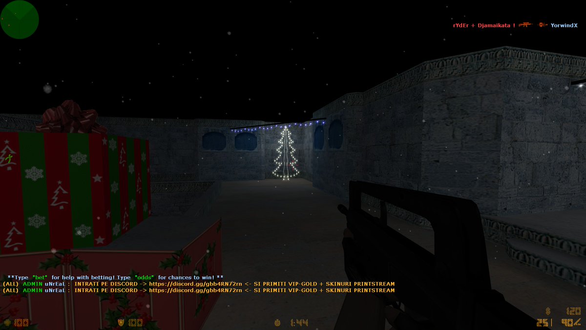 PhonoiGame's tweet image. Found a nostalgic Counter Strike 1.6 X-mass server