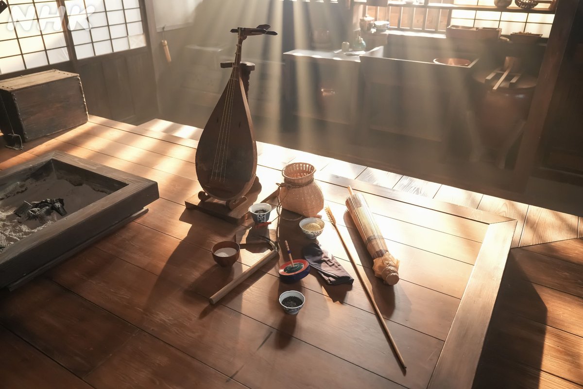 asadora_bk_nhk's tweet image. 「beer」が欲しいヘブンさんの為に、トキがかき集めた「beer」候補がズラリ。
中にはかなり無理がありそうなものも…。

#髙石あかり #トミー・バストウ
#ばけばけ