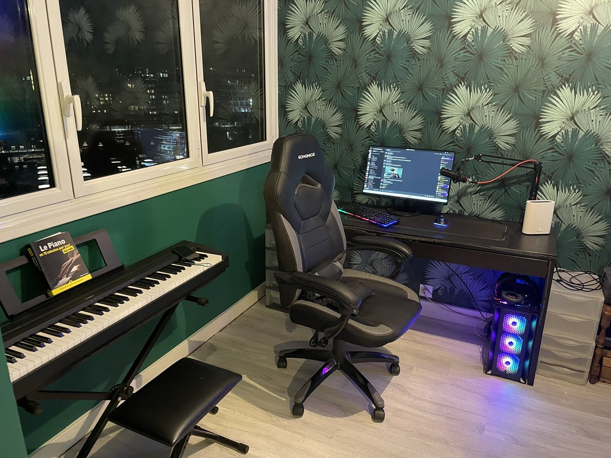 KunSolar's tweet image. Simple / efficace (manque le deuxième écran) 🙌🏼