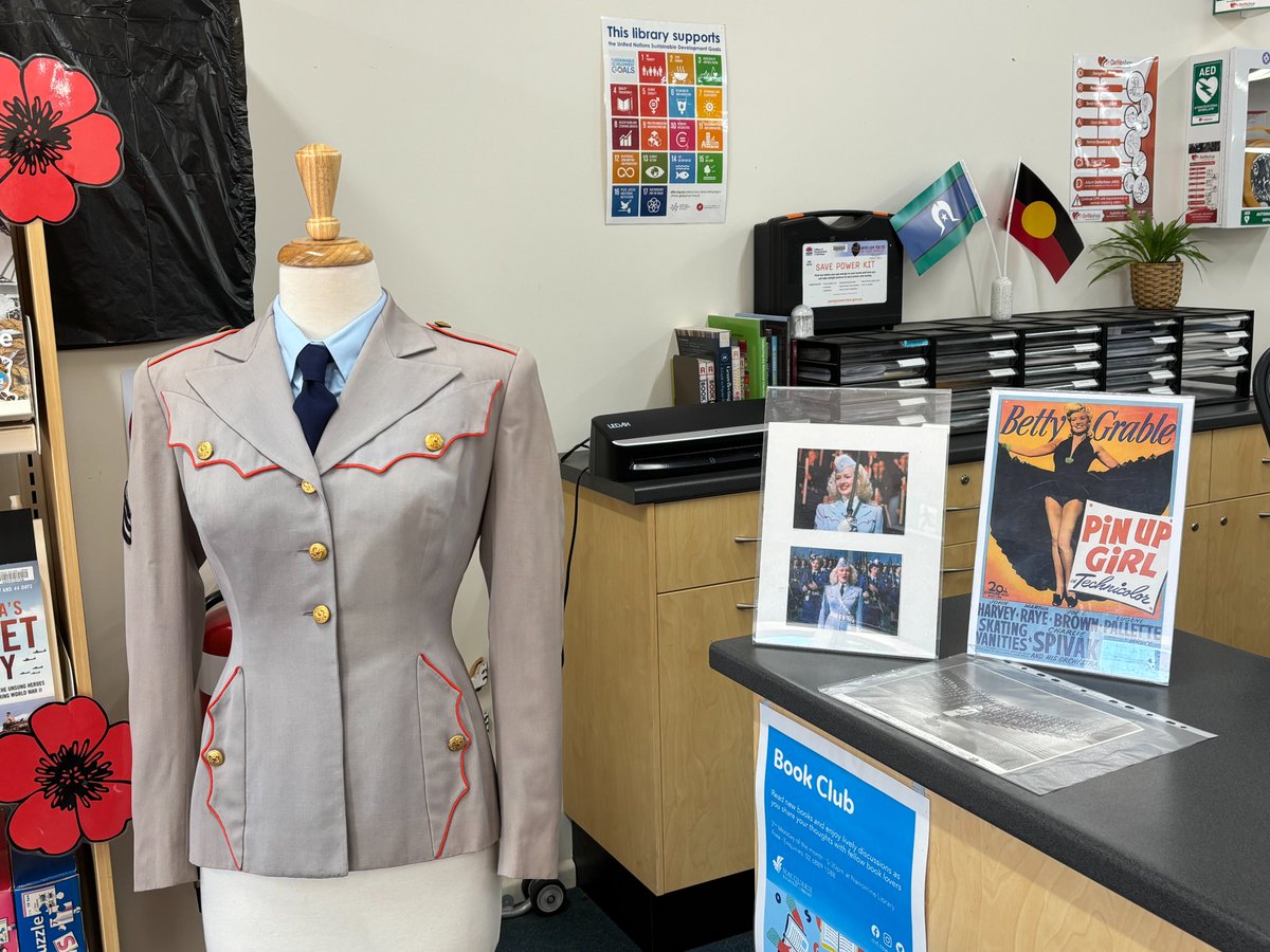 MacquarieRegLib's tweet image. Narromine Library has on loan this unique display from a local Hollywood costume collector. 

Displayed is the jacket Betty Grable wears in the 1944 film Pin Up Girl where she plays Lorry Jones, a hostess at the United Services Organisation canteen performing as a singer.