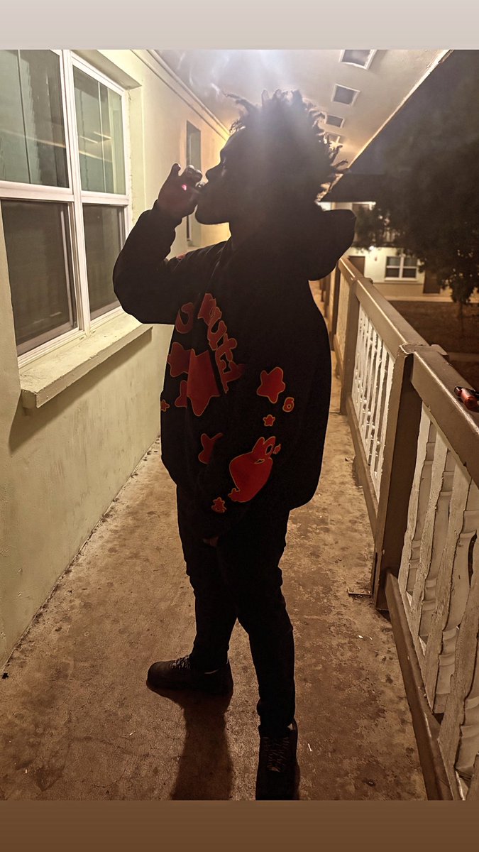 gdarriuss's tweet photo. Told bro we get this shii fast and it aint never running out♻️🫶🏾⚡️
#atm #litoffda🥣 https://t.co/qW5o3MvW9m