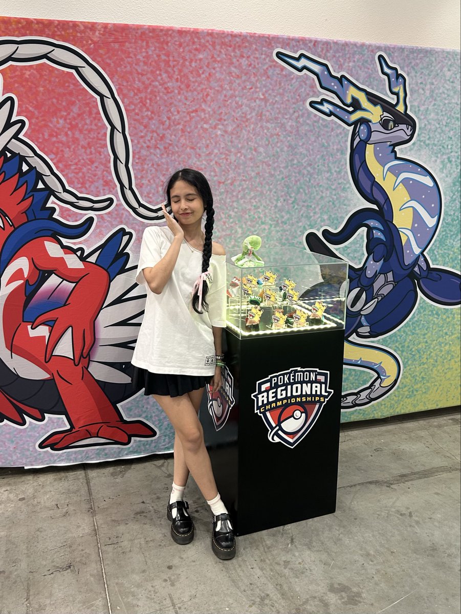 nicole ʚɞ tweet media