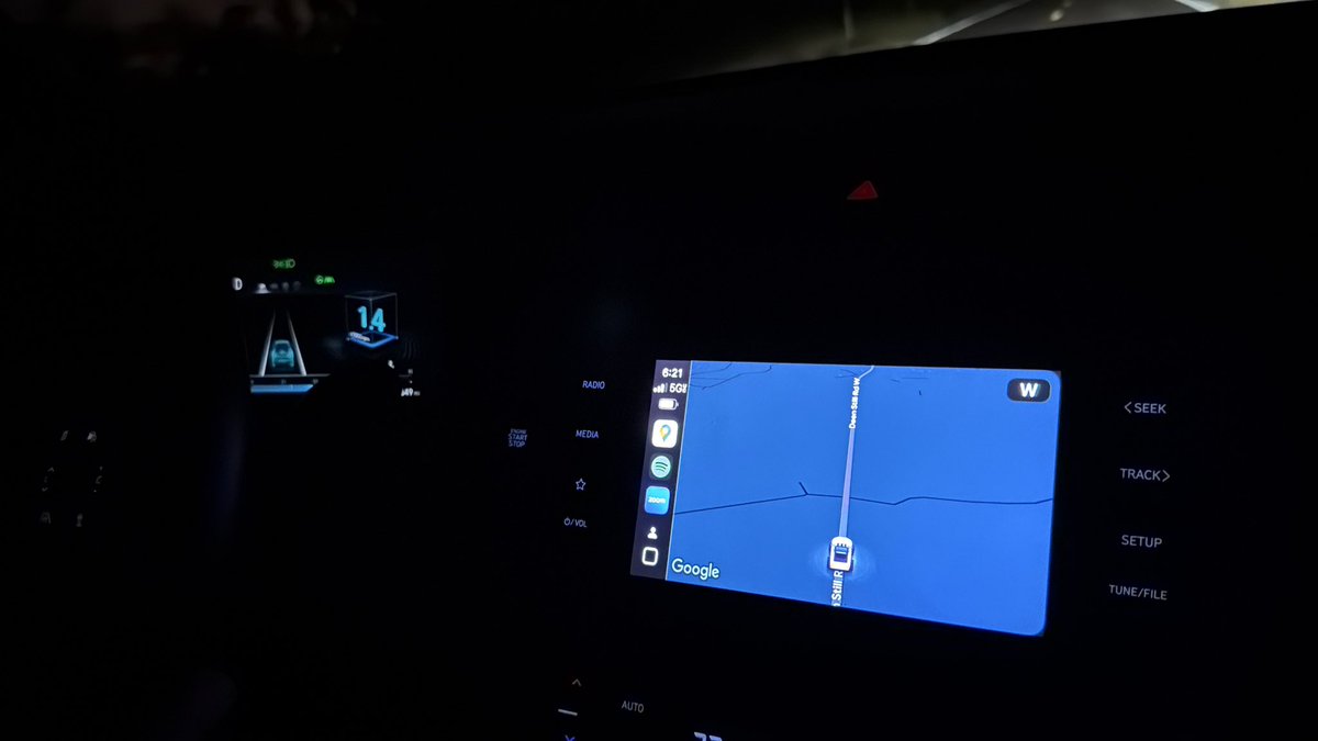 Can someone let me know what CarPlay has on this screen that Tesla UI lacks? 

I feel like it’s more a thing of comfort in the familiar. Sort of like switching between Apple products and android’s. 

Maybe with the next phase of Grok integration Tesla can integrate an orientation