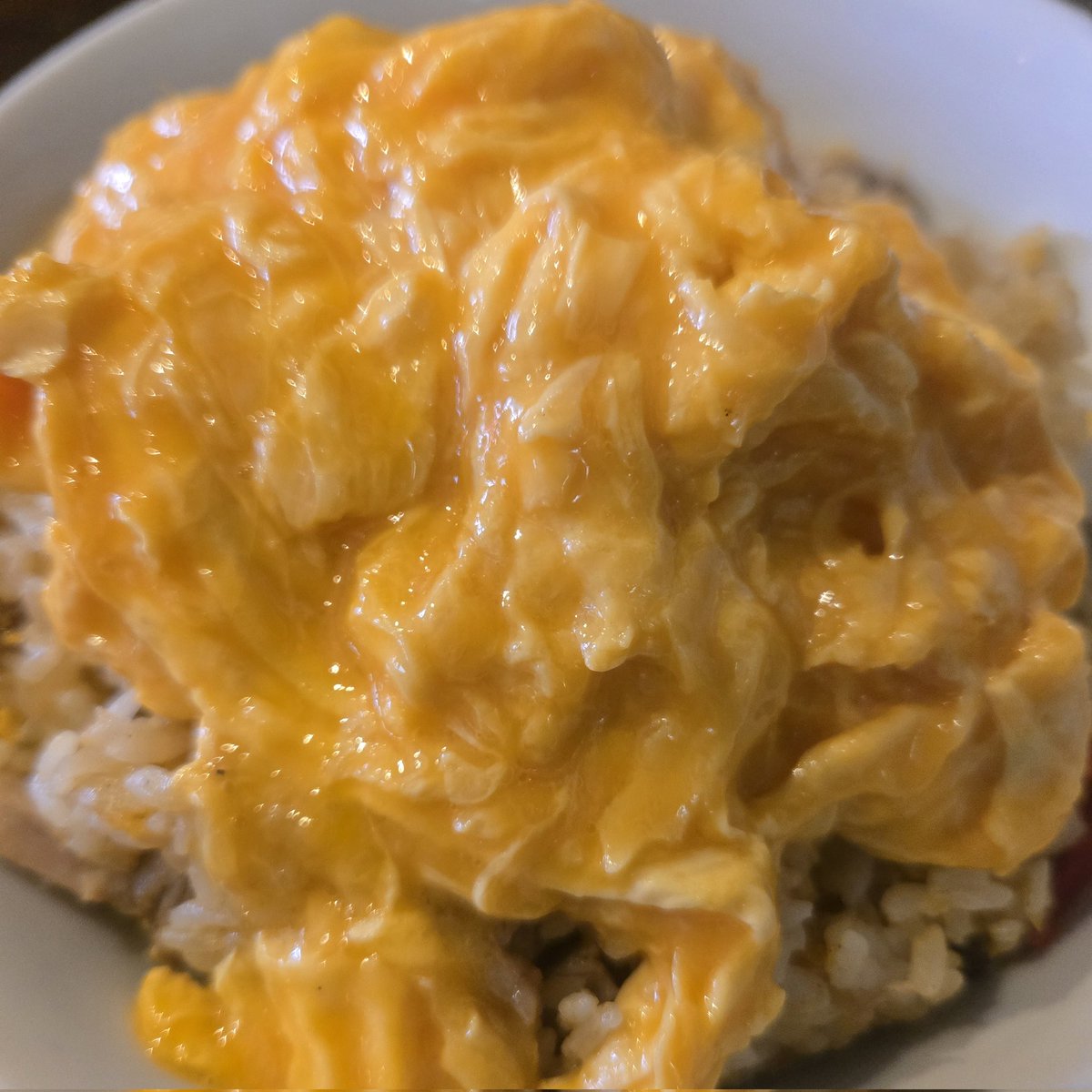 T5_Project_T's tweet image. おはようございます！

久しぶりにオムチャーハンを食べました！

ウマーい！

玉子も炒飯も大好きな私にとっては最高の一品！

ってな感じで、今日も今日とて頑張ります！

それでは、皆様、良い一日を！