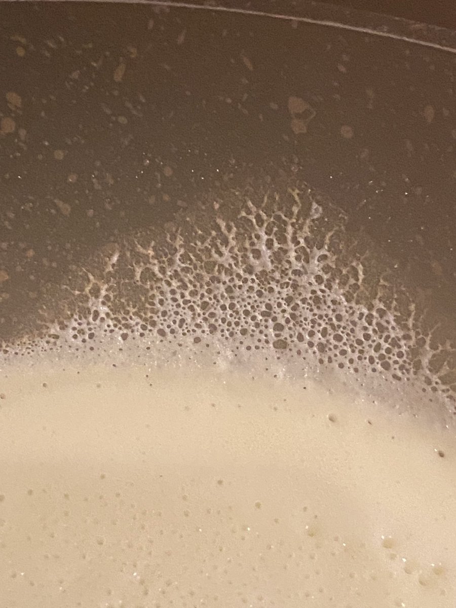 TESPHERACT1's tweet photo. Jokes aside you know you’re cooking your pancake right when the edges turn into multifractals. https://t.co/HXXrlU7aUy