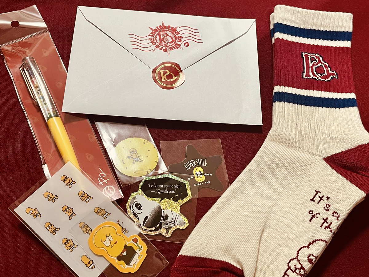 週末行ってきちゃった...へへ...

ステッカーの封筒の中身に「オシャレすぎる〜〜〜〜〜‼️‼️‼️‼️‼️😭」って絶叫してしまった

粋すぎるぜ本当に